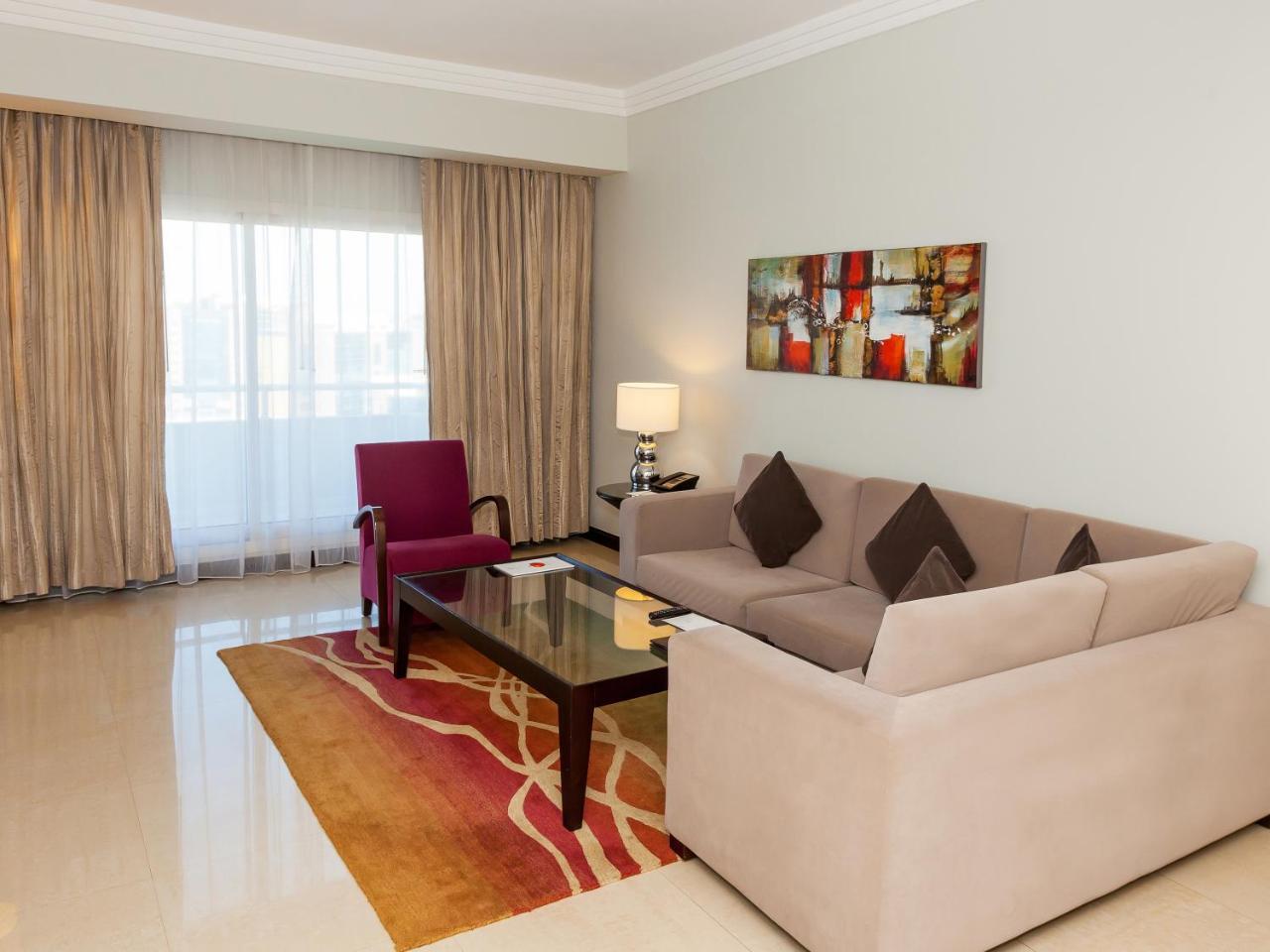 Flora Park Deluxe Hotel Apartments Dubaj Kültér fotó